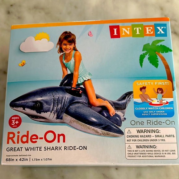 Shark ride on floatie - Picture 1 of 3
